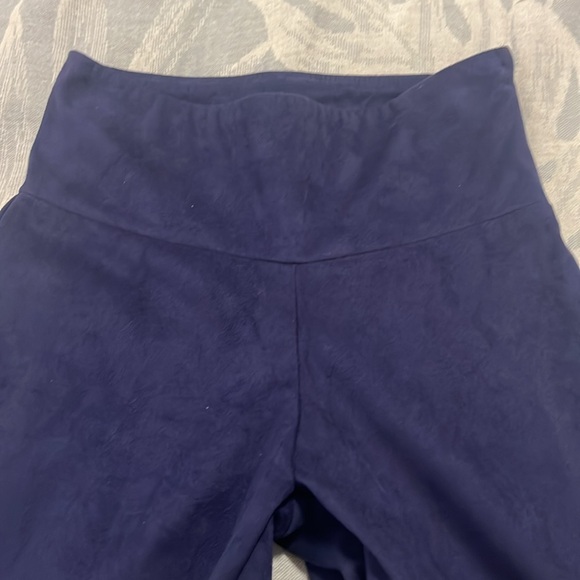 NWT Last Tango navy super soft stretchy suede like flowy pants - Picture 8 of 9